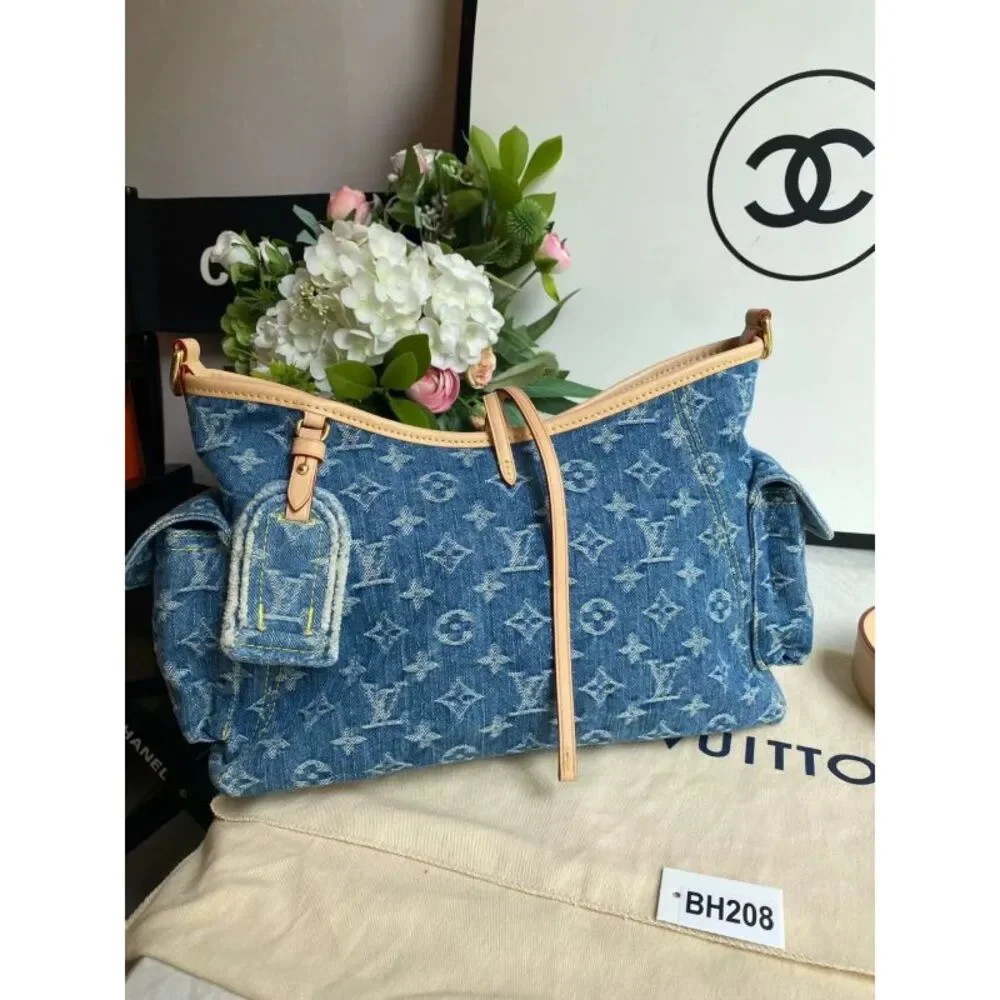Louis Vuitton Women Pre-Loved Bag Very Good Condition
